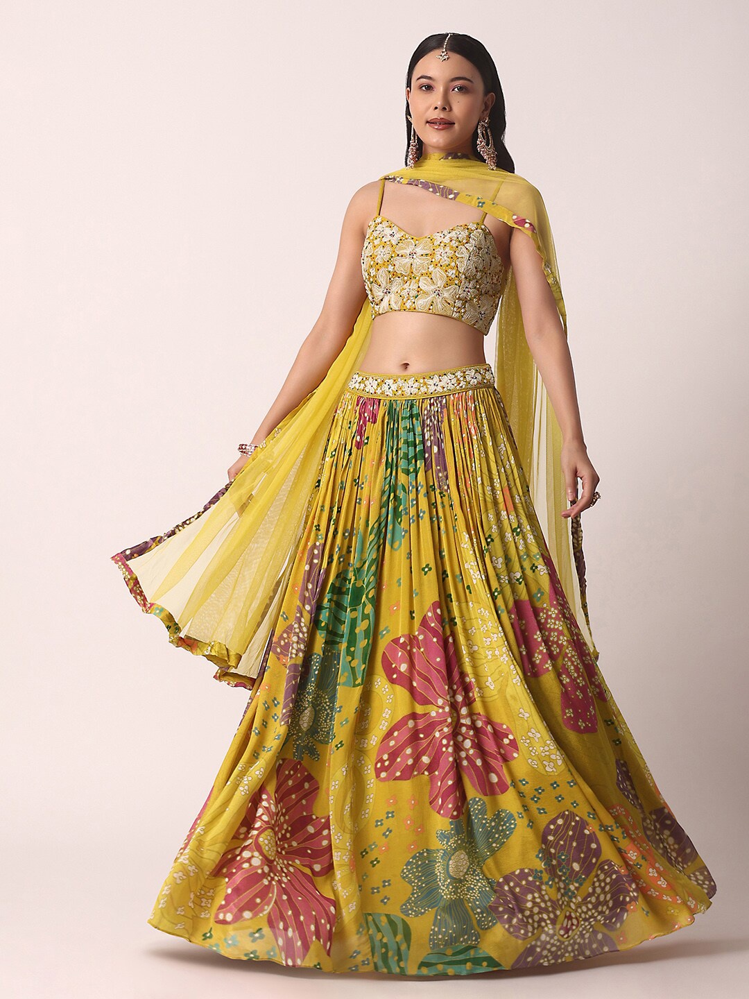 

KALKI Fashion Embroidered Thread Work Ready to Wear Lehenga & Blouse With Dupatta, Yellow