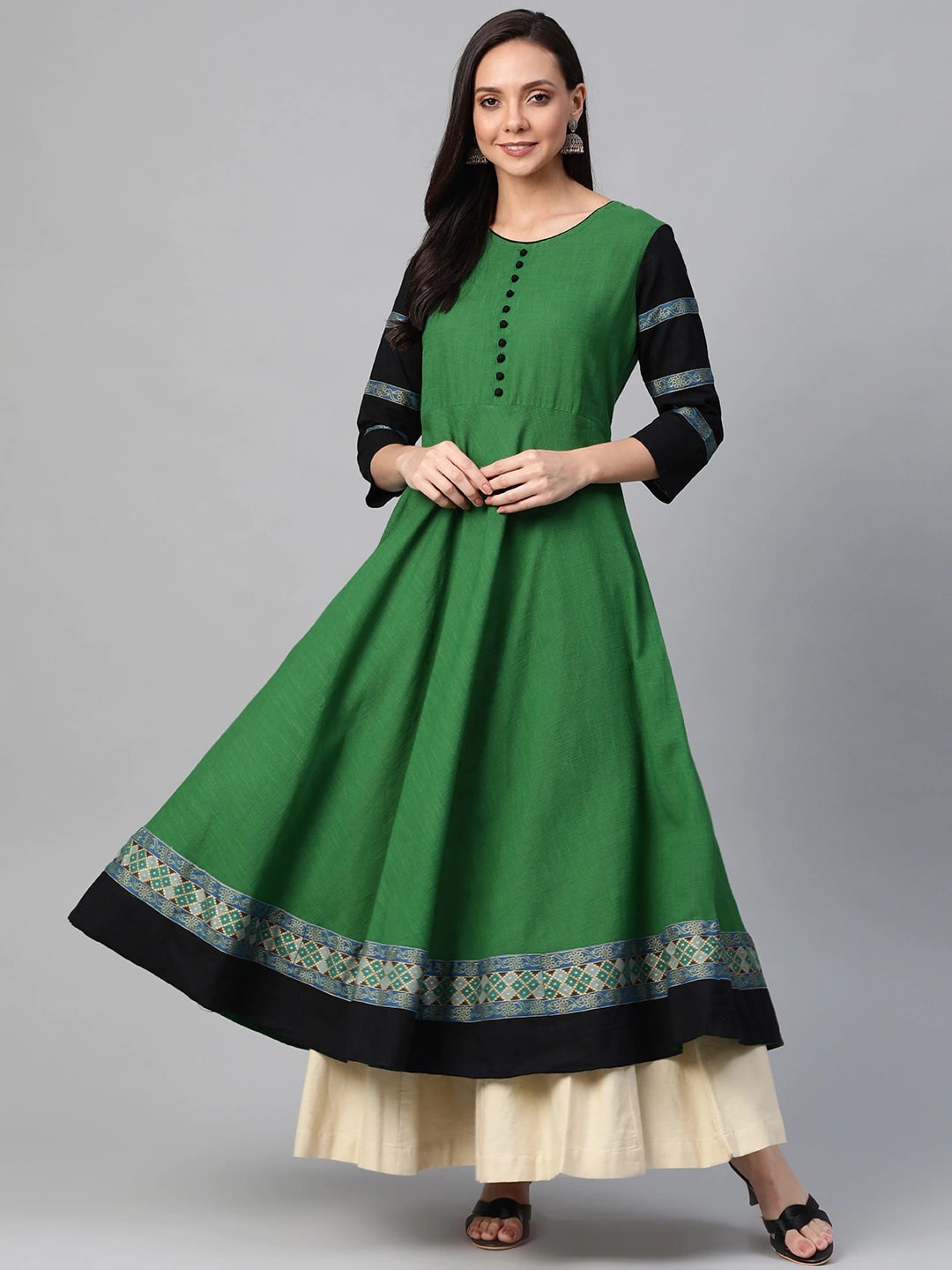 

KALINI Zari Round Neck Three-Quarter Sleeves Panelled Anarkali Kurta, Green