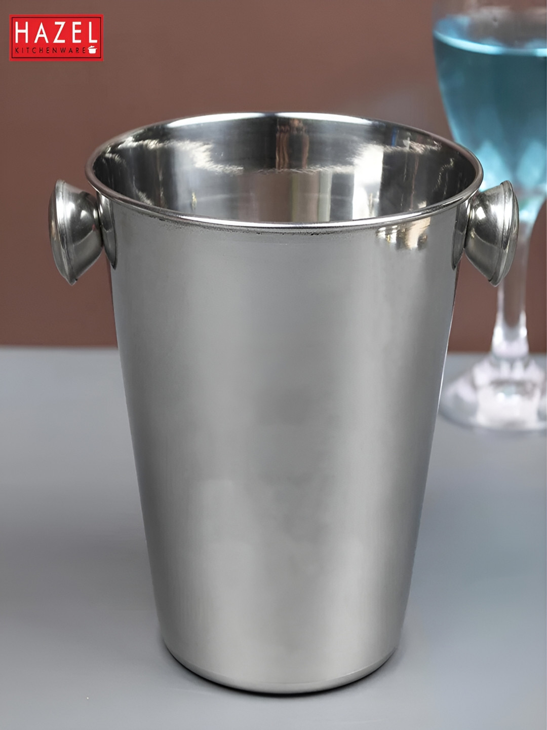 

HAZEL Silver Toned Stainless Steel Ice Bucket With Handle 4500 ml