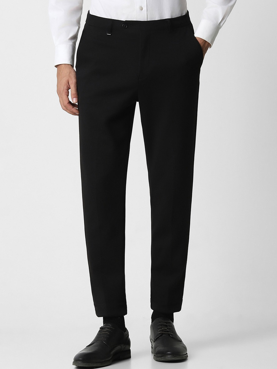 

Van Heusen Men Mid-Rise Trousers, Black