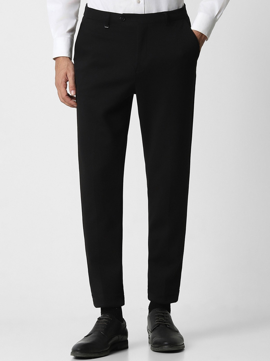 

Van Heusen Men Mid-Rise Trousers, Black