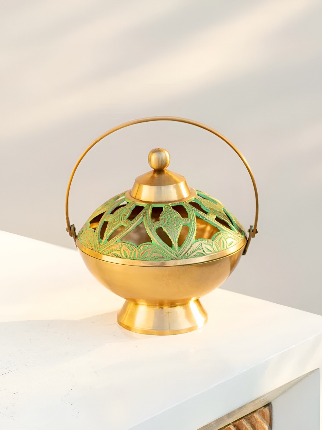 

THEDECORKART Greeen & Gold Toned Brass Aroma Oil Diffuser