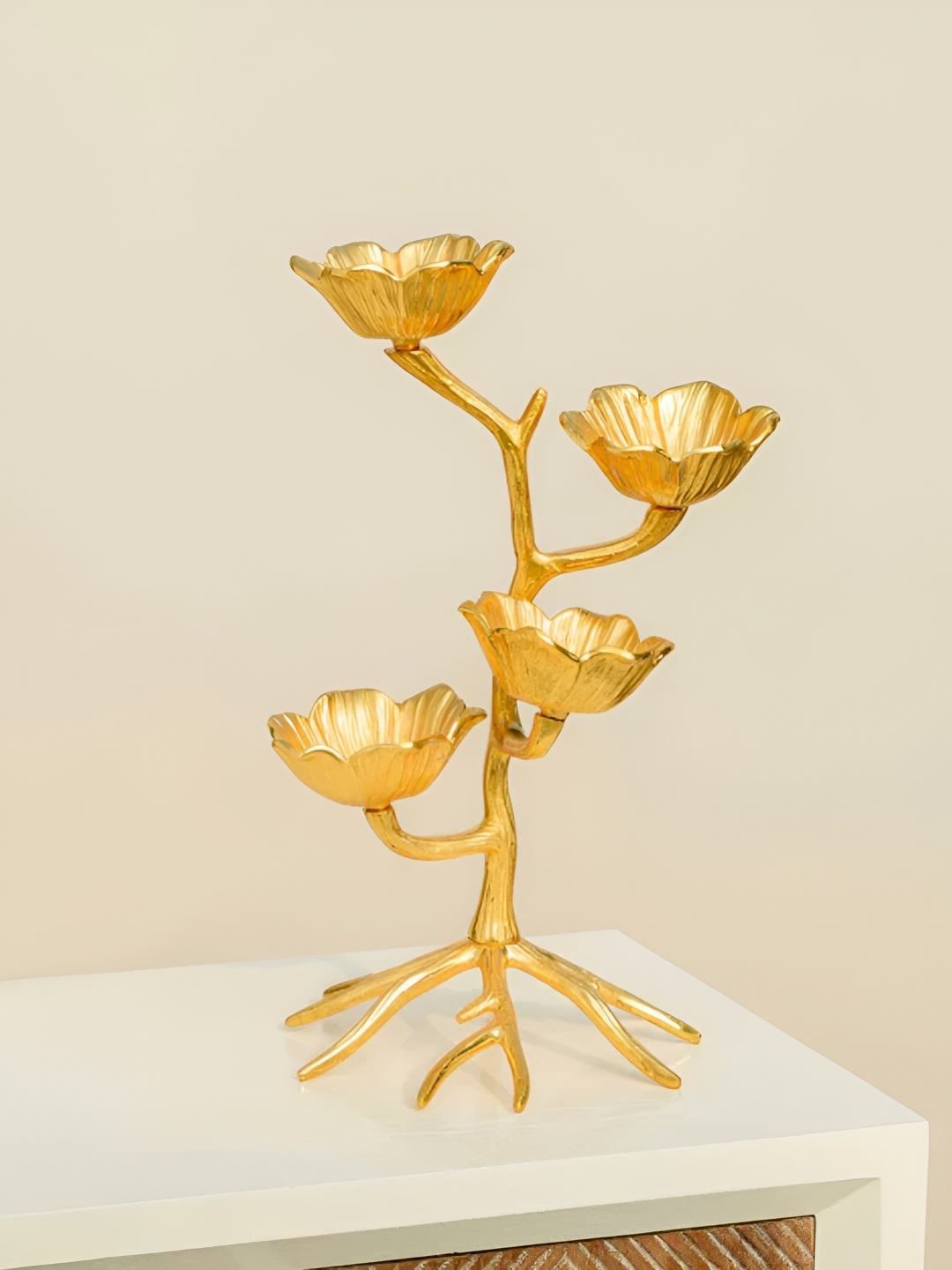 

THEDECORKART Gold Toned Figurine Showpiece