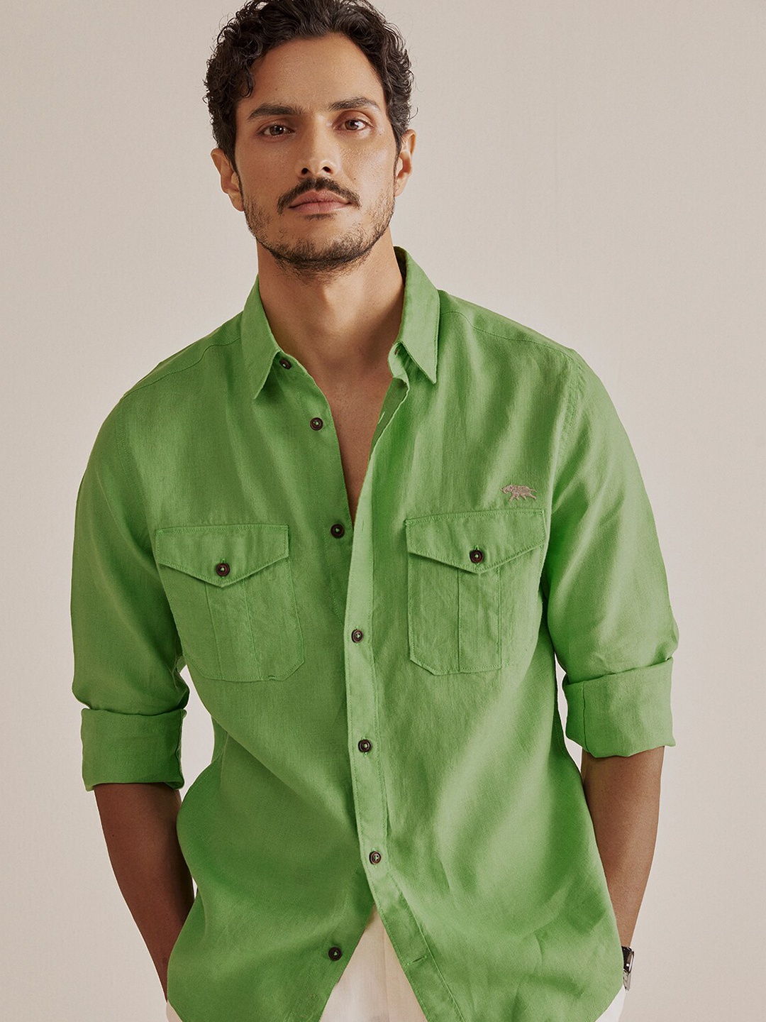 

Andamen Premium Men Linen Slim Fit Shirt, Green