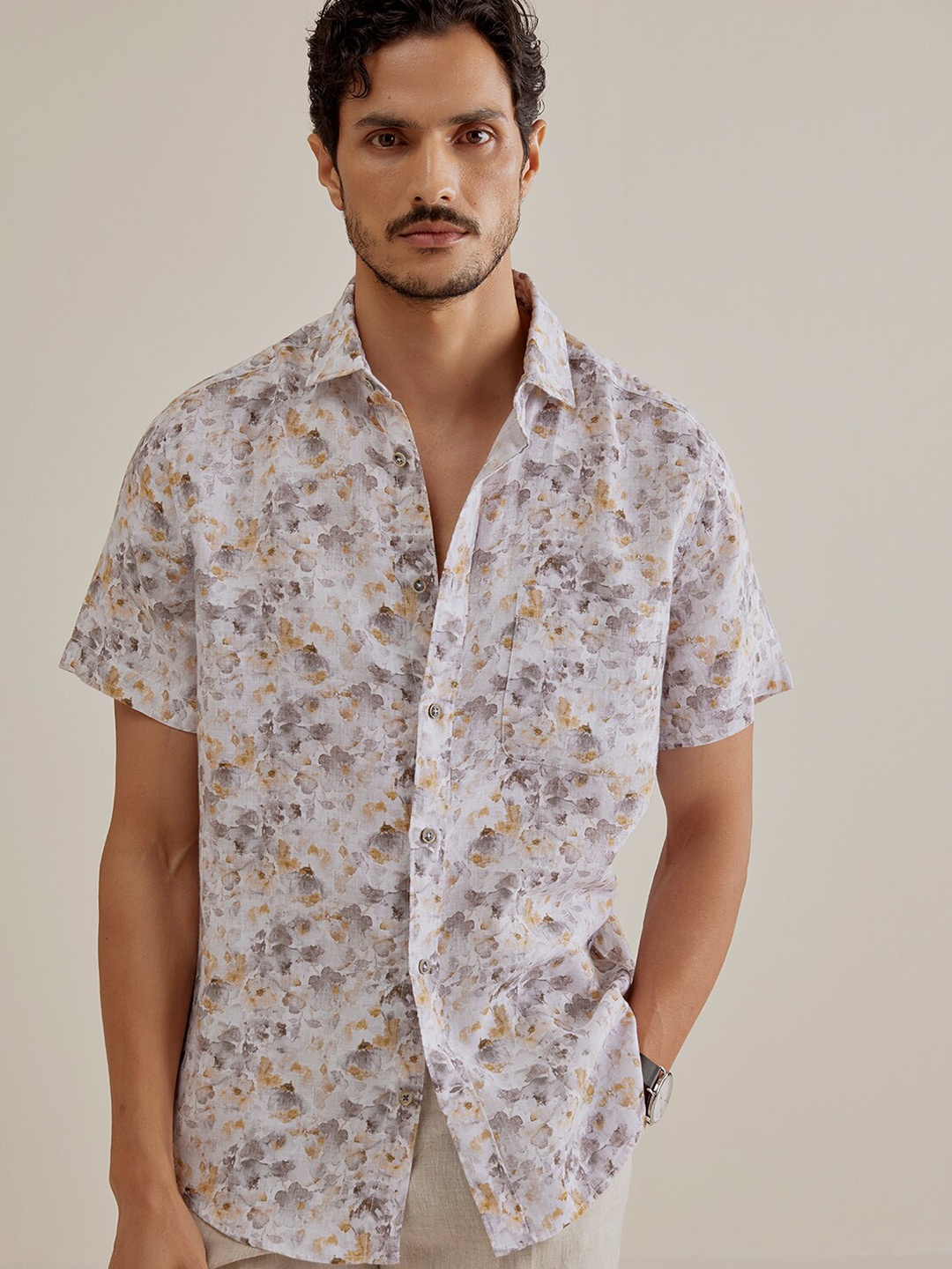 

Andamen Premium Men Slim Fit Floral Opaque Printed Linen Shirt, Grey