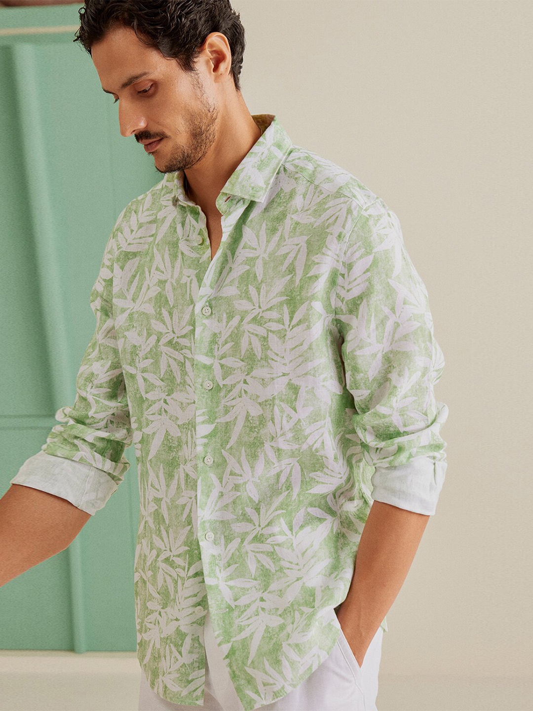 

Andamen Premium Slim Fit Floral Printed Linen Casual Shirt, Green