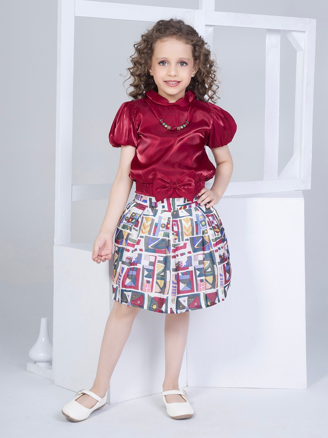 

Peppermint Girls Puff Sleeves Top with Skirt, Maroon