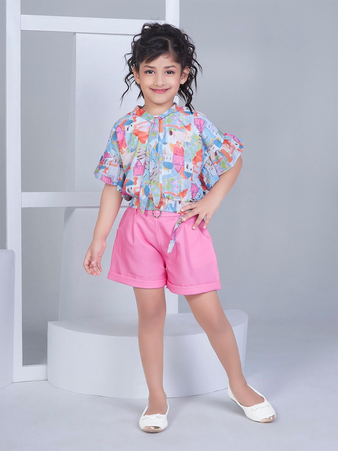 

Peppermint Crazy Crayon Girls Printed Top With Shorts, Blue