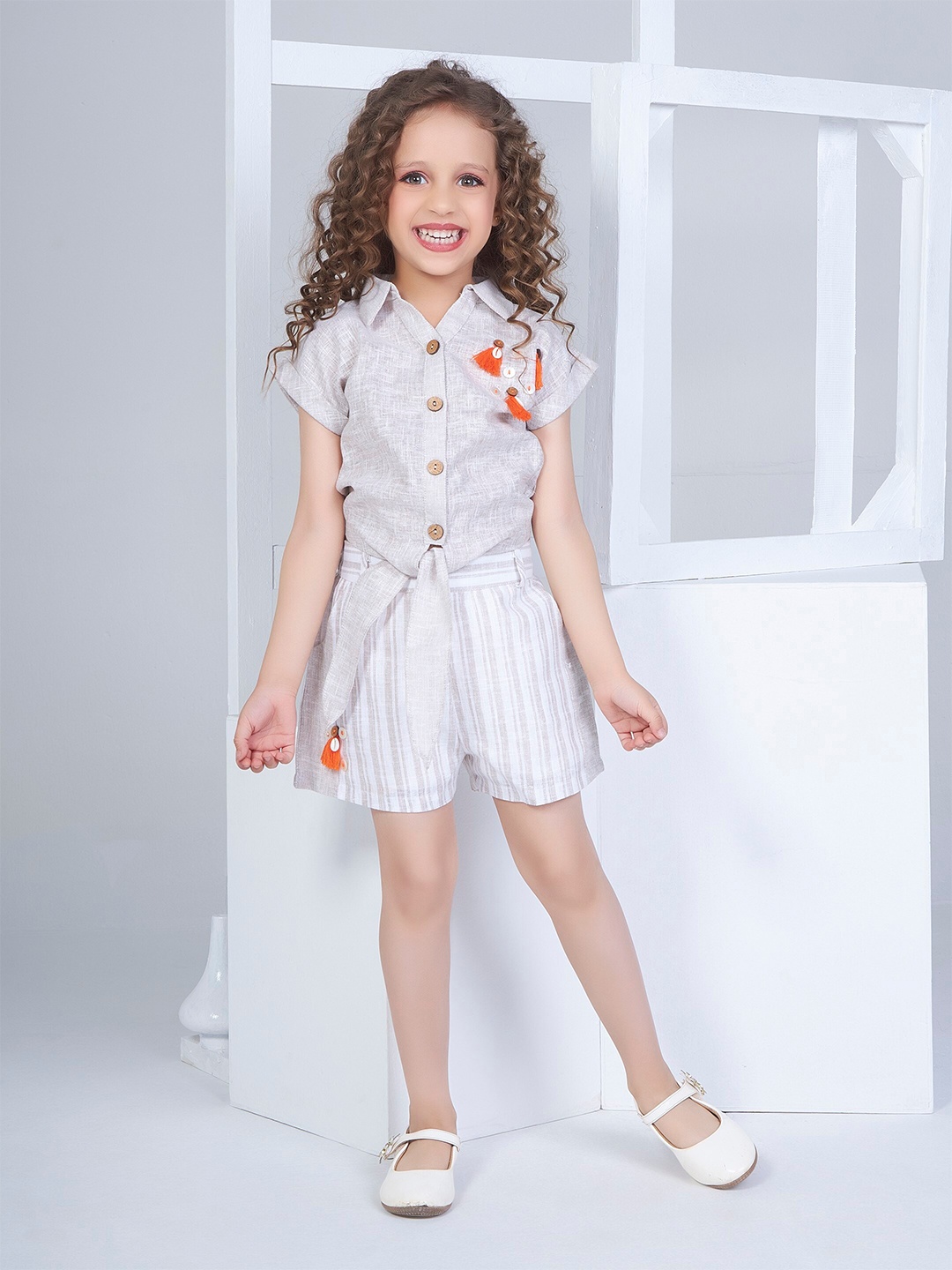 

Peppermint Girls Shirt Collar Shirt with Shorts, Beige
