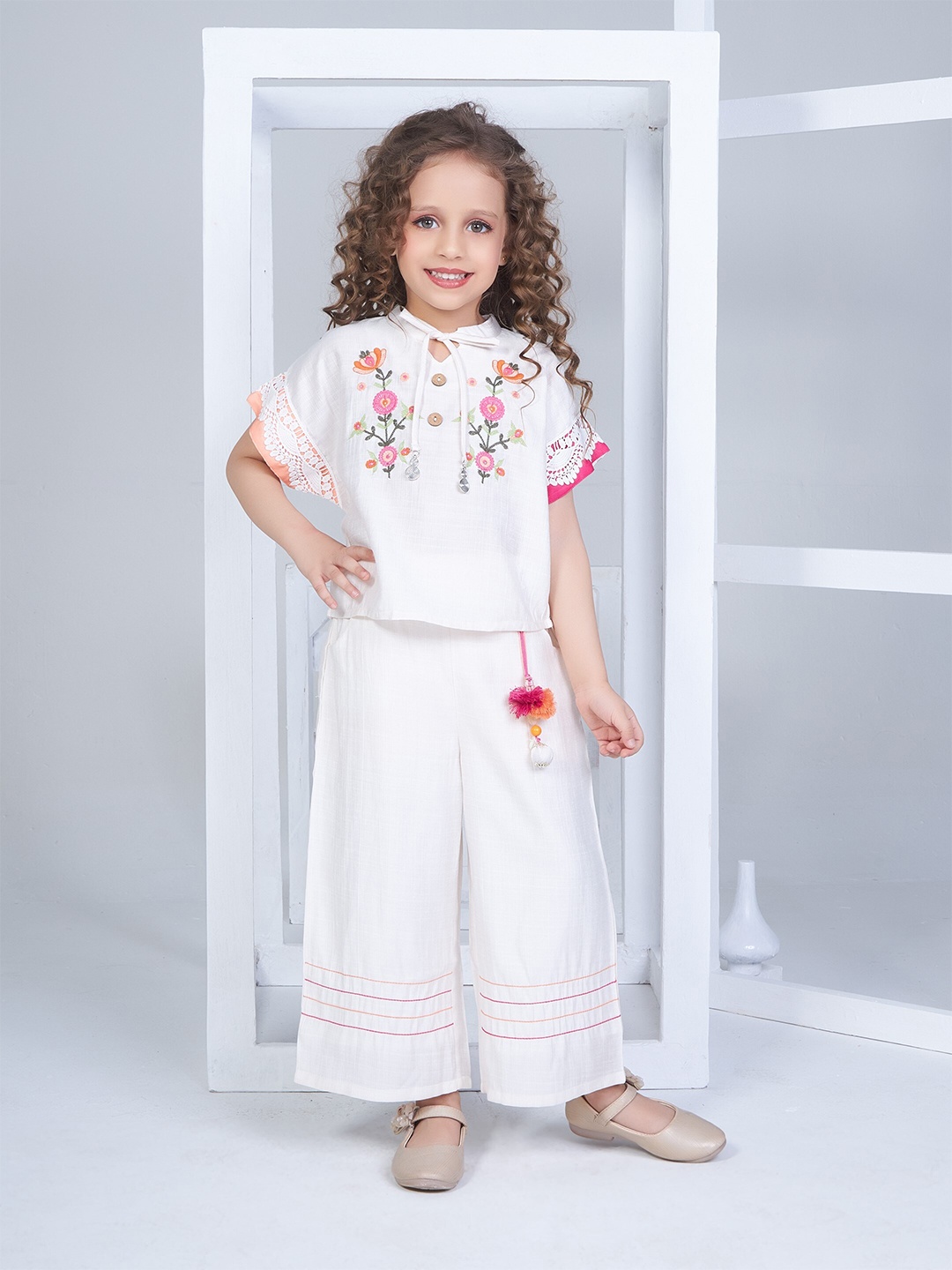 

Peppermint Classy Contrast Girls Top With Palazzos, Beige