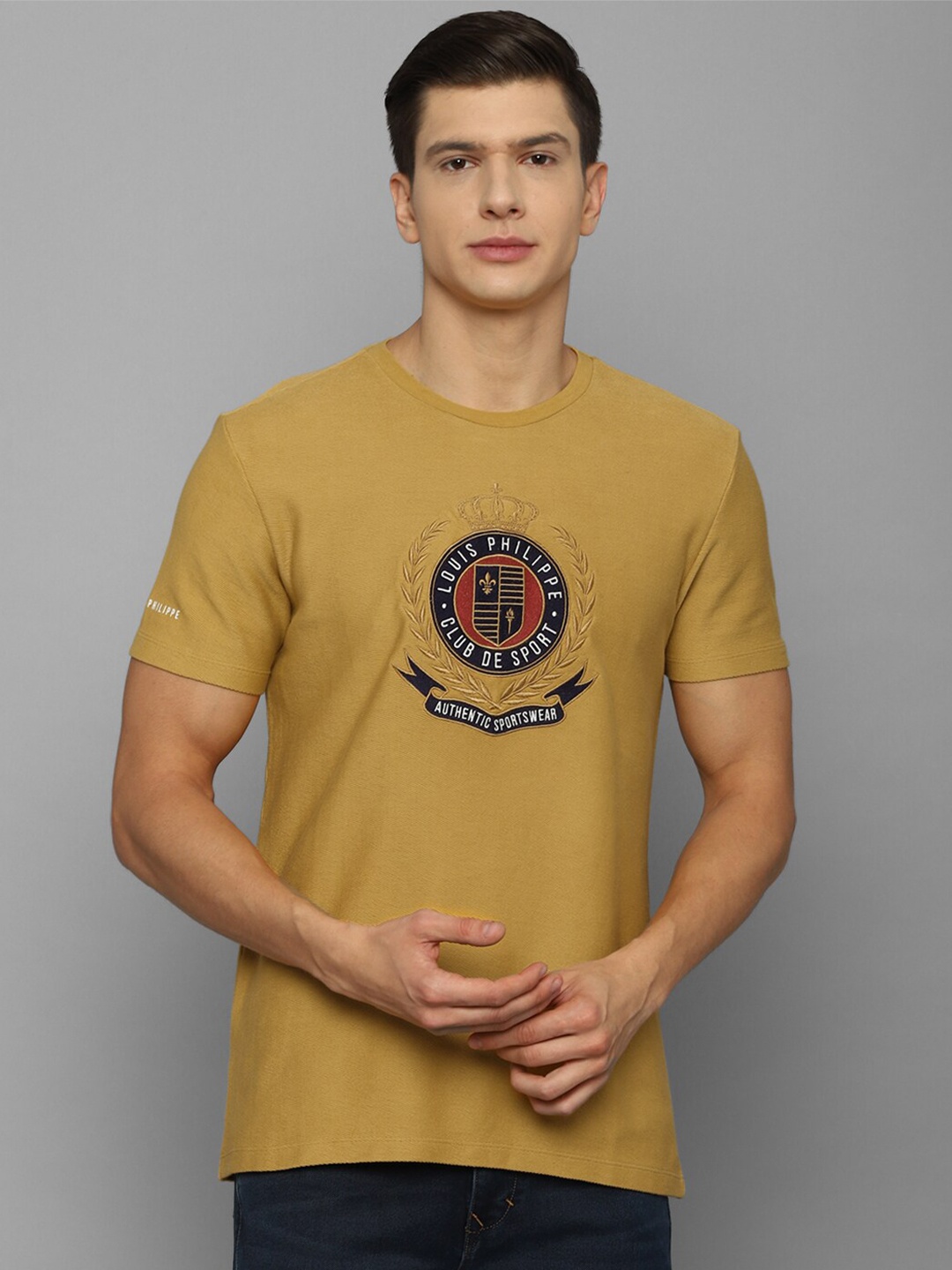 

Louis Philippe Sport Men Typography Printed Pockets Slim Fit T-shirt, Khaki
