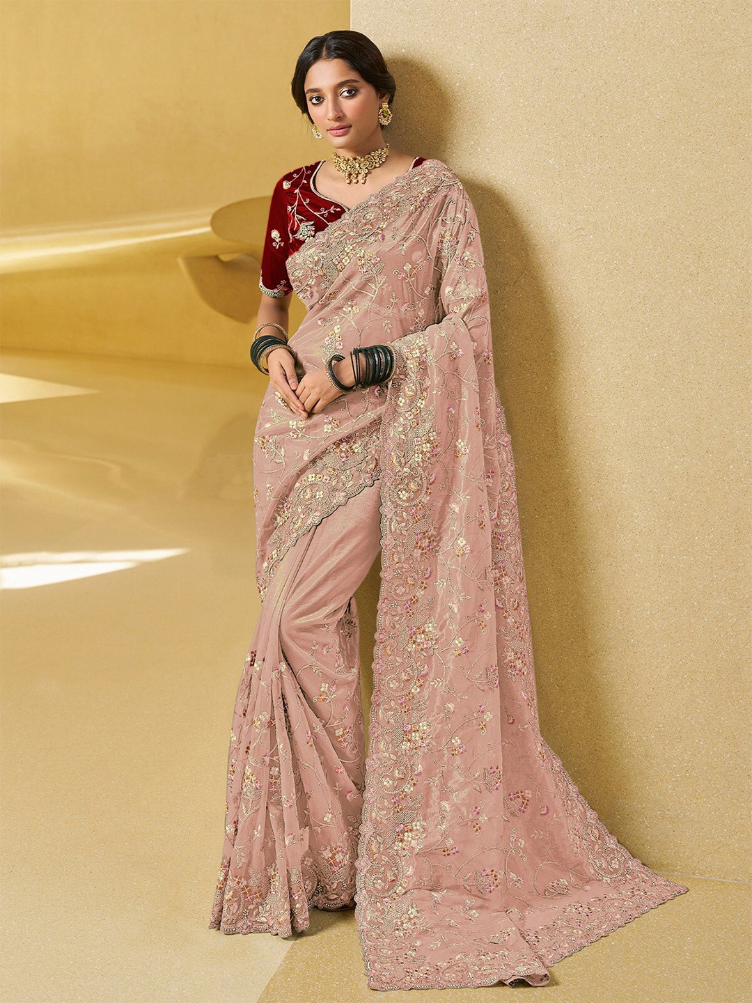 

ODETTE Ethnic Motifs Embroidered Net Saree, Pink