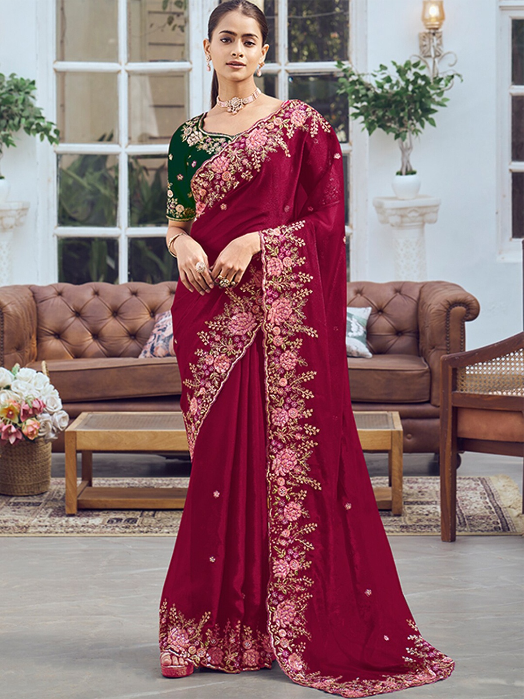 

ODETTE Floral Embroidered Saree, Maroon