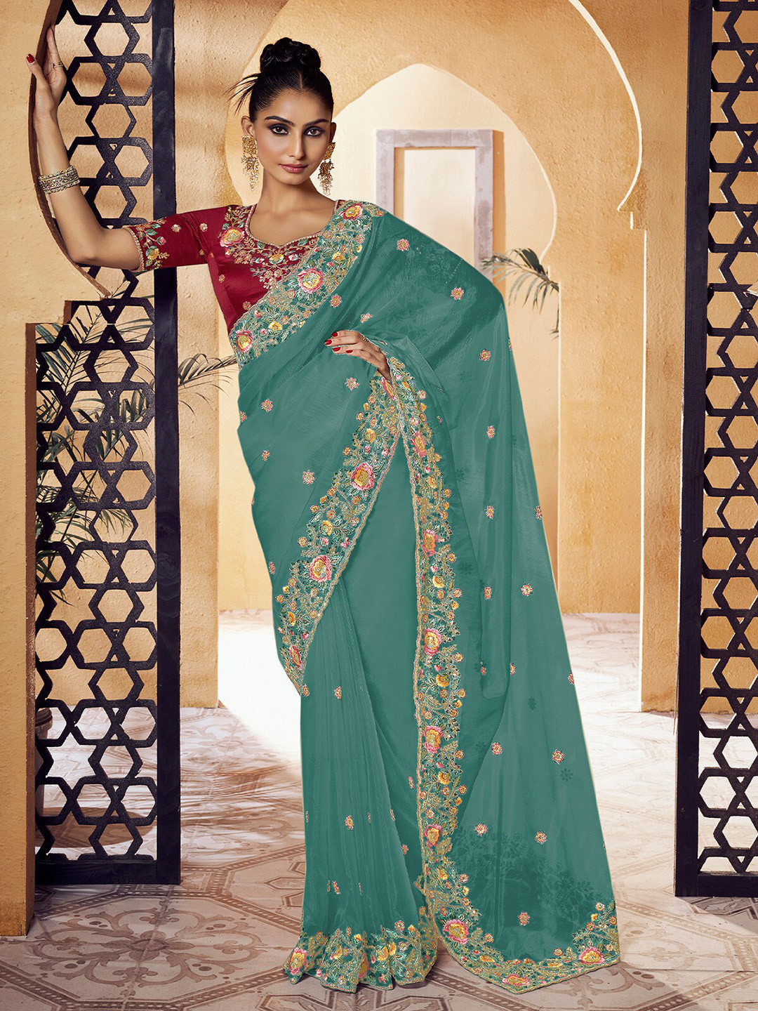 

ODETTE Ethnic Motifs Embroidered Organza Saree, Blue