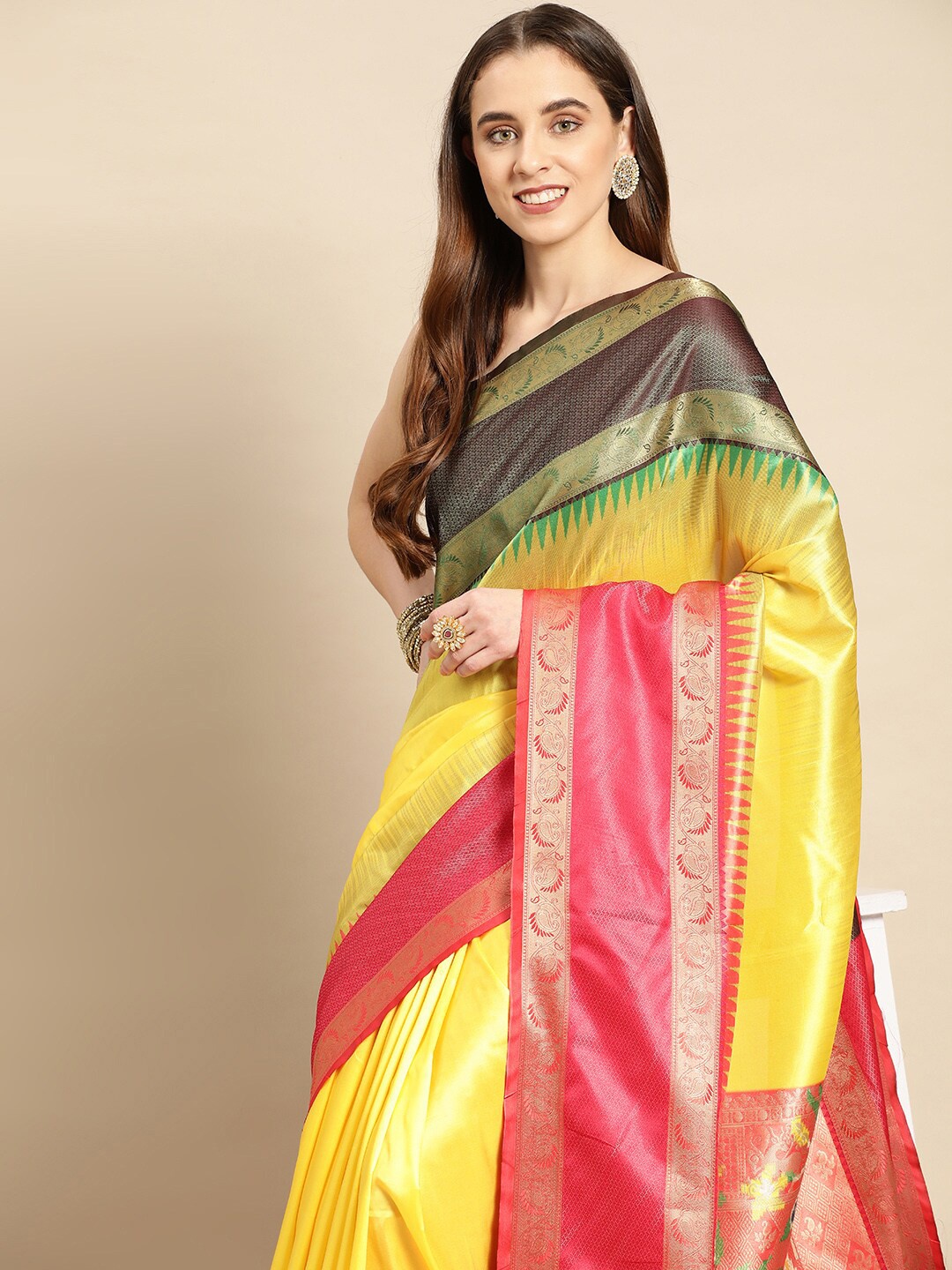 

PATLIPALLU Geometric Woven Design Zari Banarasi Saree, Yellow