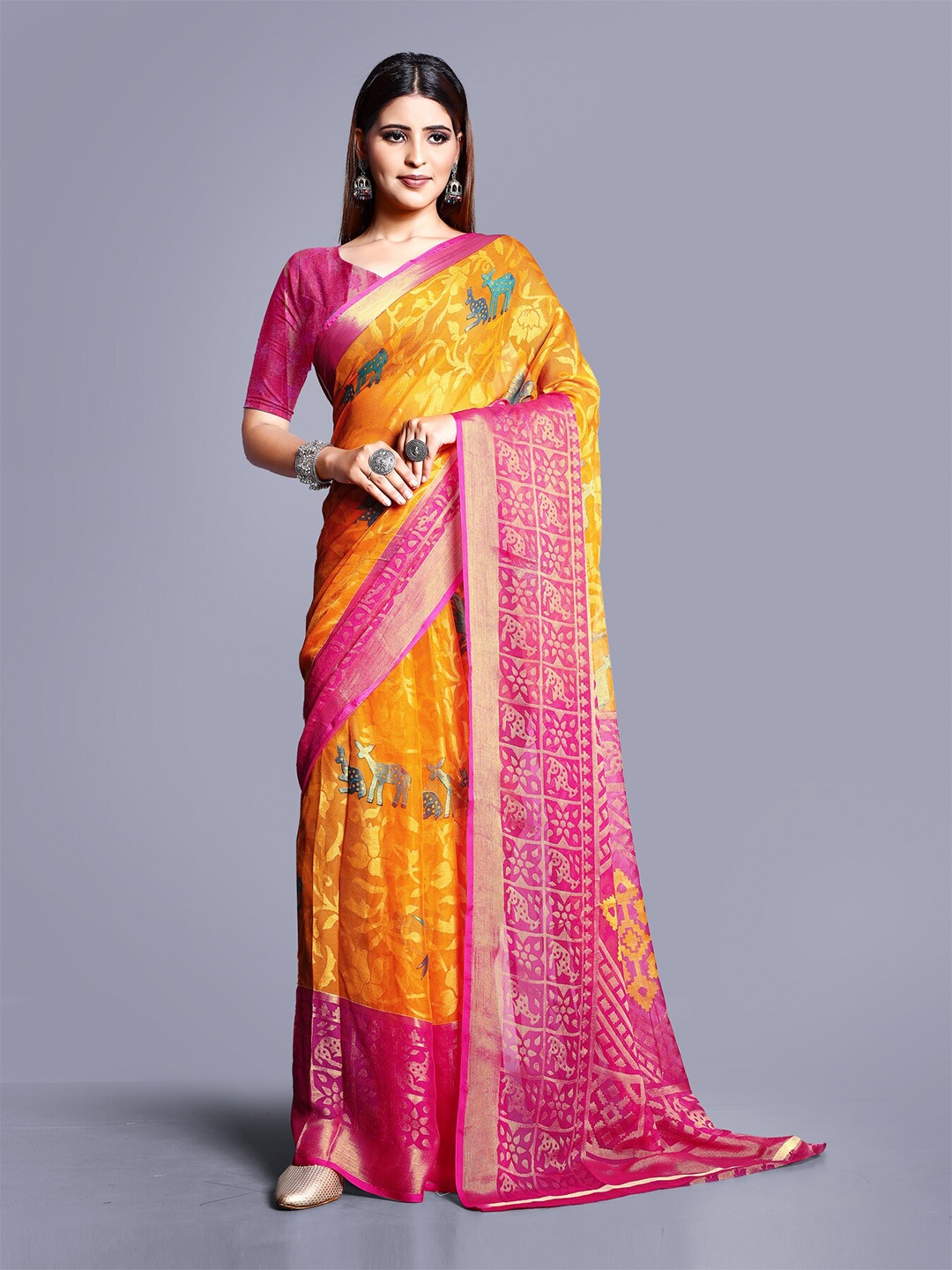 

Sanwariya Silk Floral Printed Zari Saree, Yellow