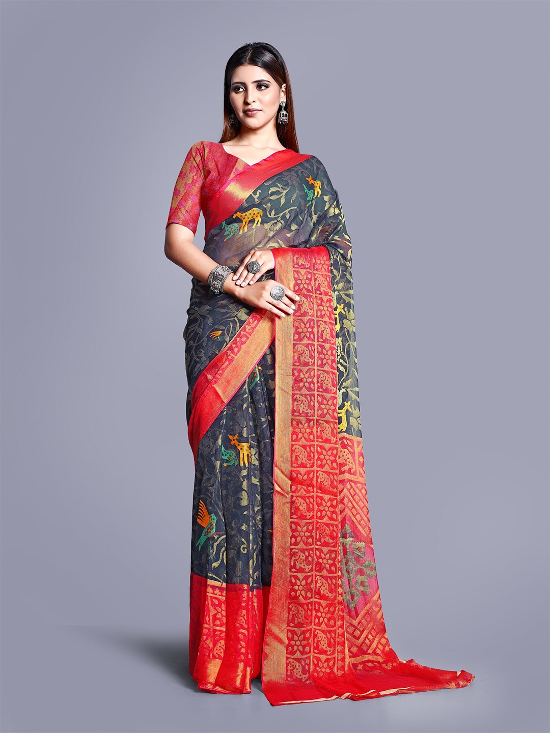 

Sanwariya Silk Ethnic Motifs Printed Zari Saree, Grey