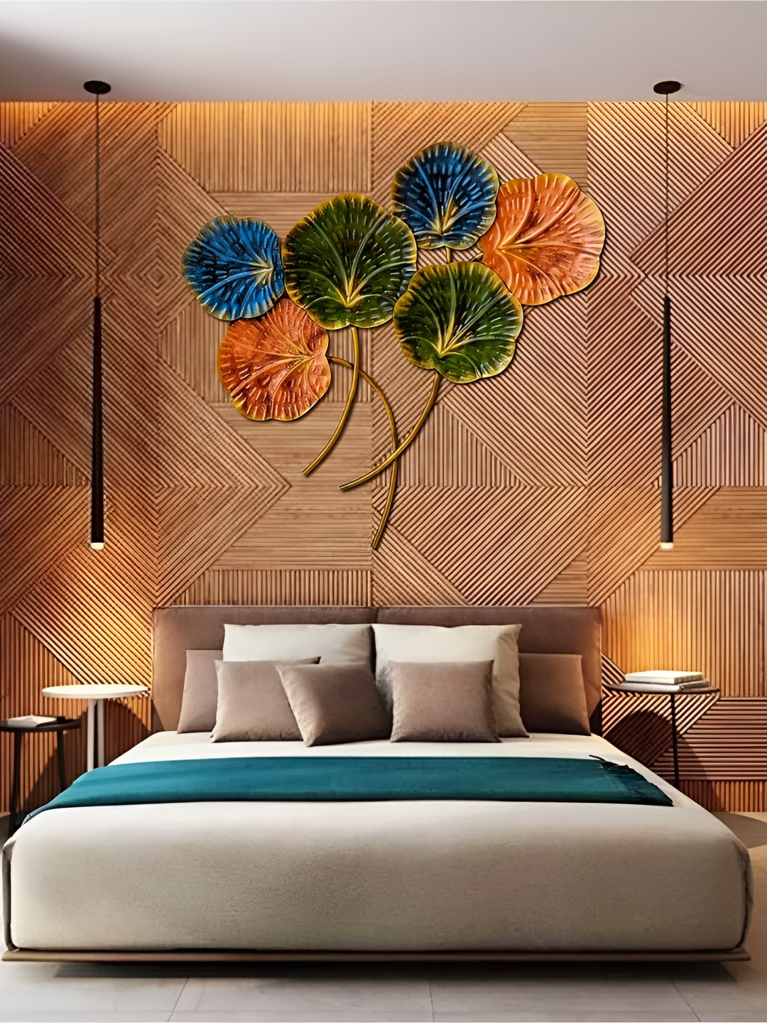 RSN Green Metal Wall Decor, Gold