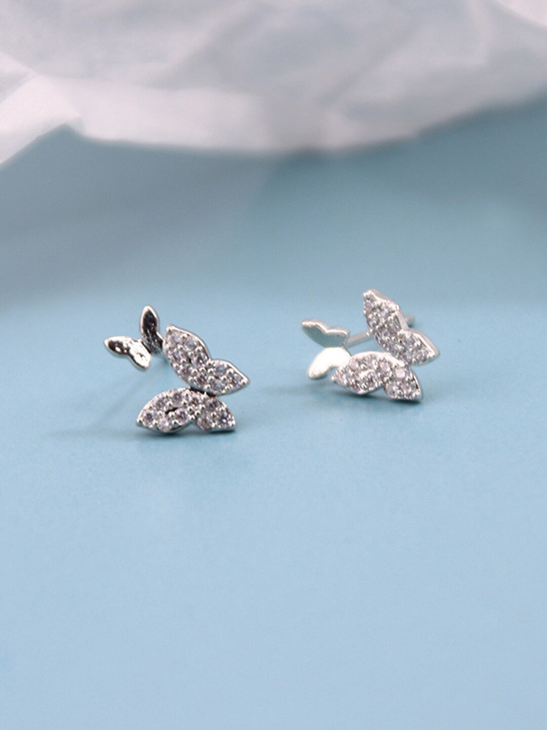 

VAGHBHATT Silver-Plated Zircon Classic Studs Earrings