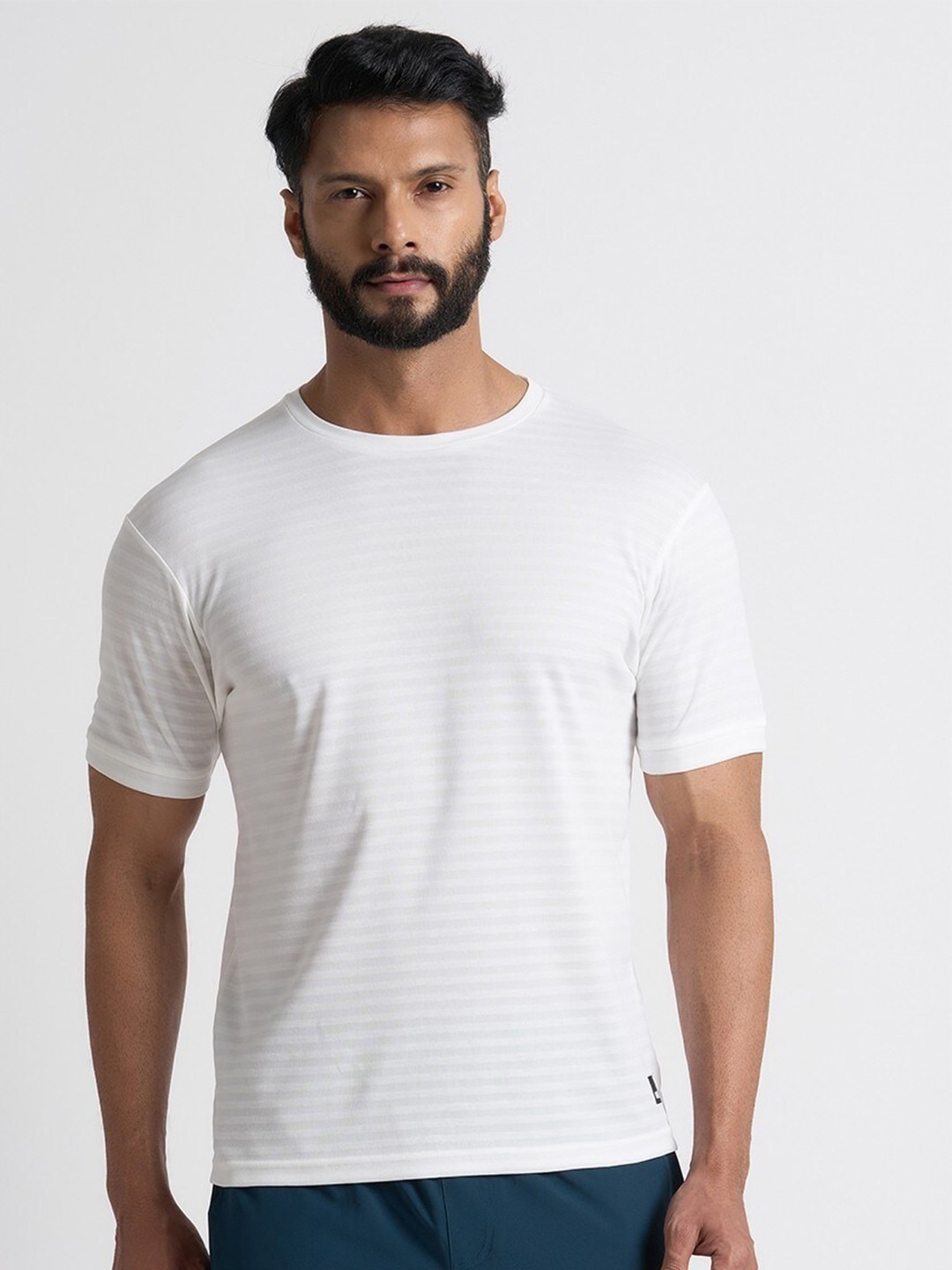 

TEGO Striped Round Neck Short Sleeves Anti Odour T-shirt, White