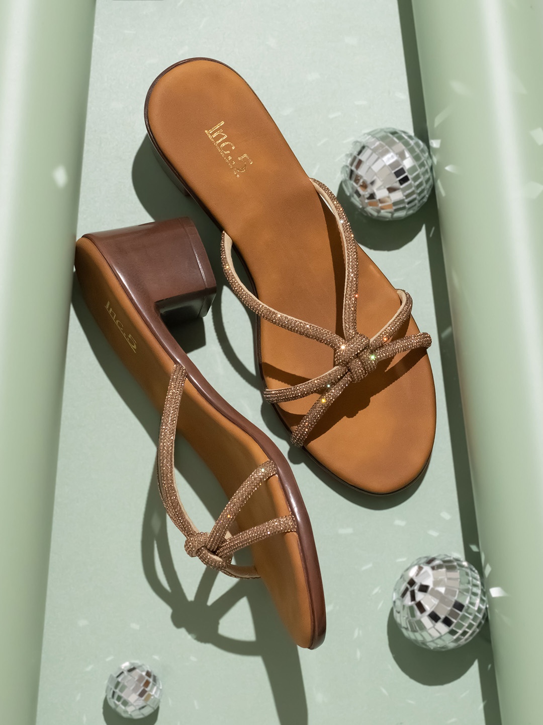 

Inc 5 Embellished Knot Detail Block heels, Gold