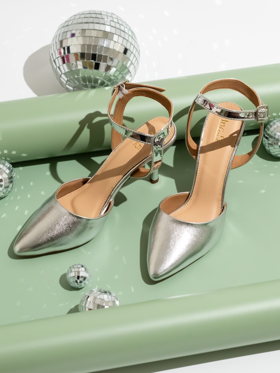 

Inc 5 Pointed Toe Ankle Loop Slim Heels, Silver