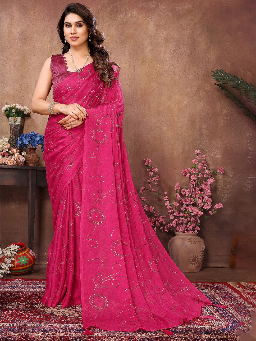 

BHARODIYA ENTERPRISES Ethnic Motifs Printed Saree, Pink