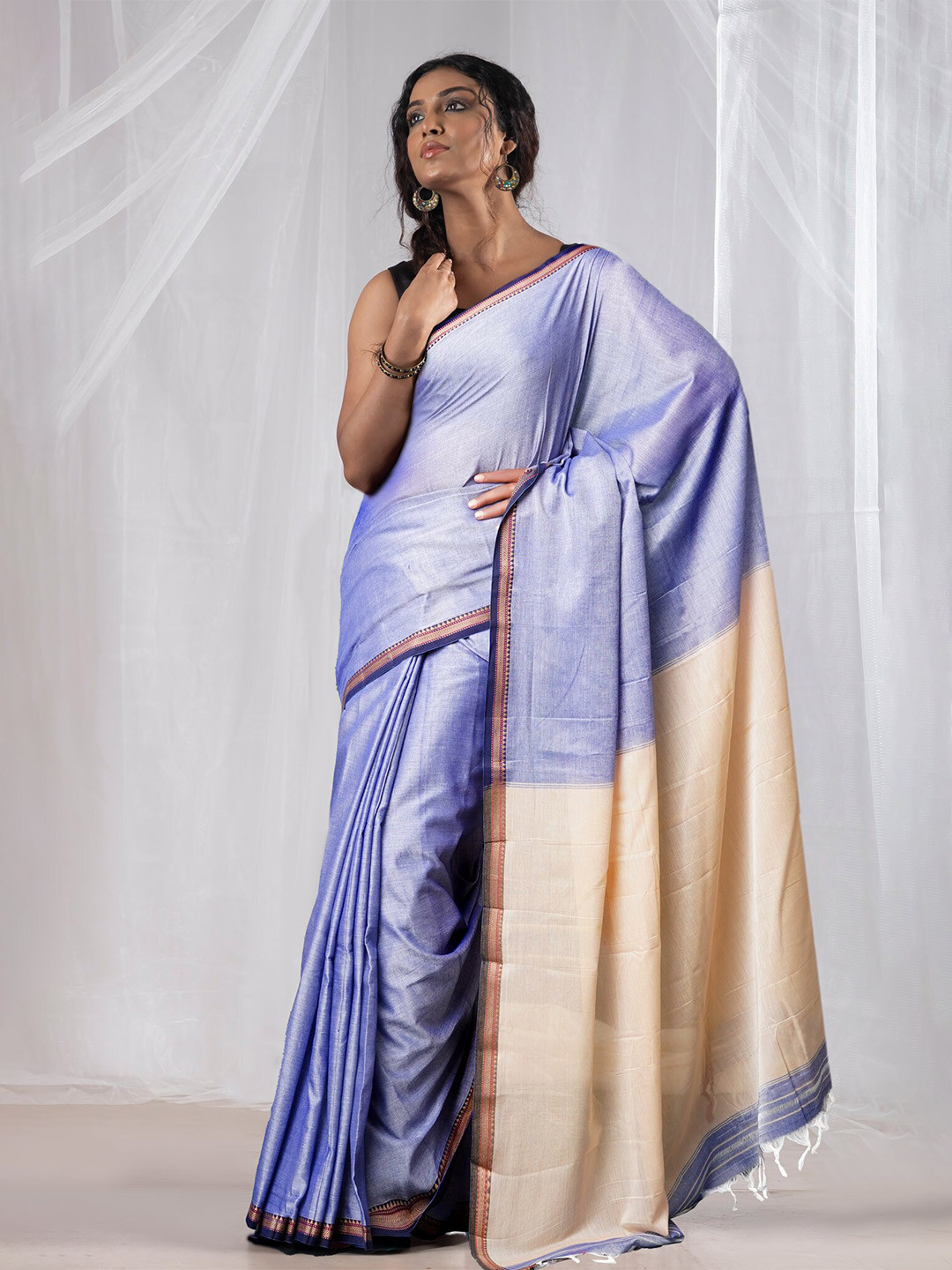 

Unnati Silks Zari Pure Cotton Handloom Narayan Peth Saree, Blue