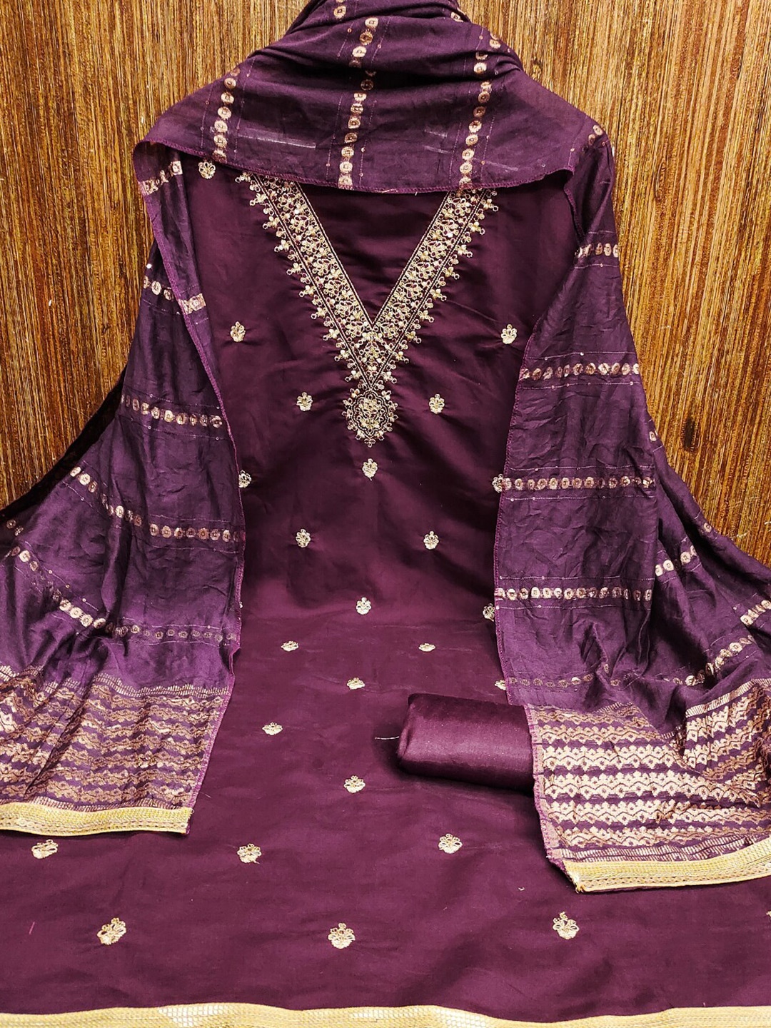 

Leeza Store Ethnic Motifs Embroidered Sequinned Unstitched Dress Material, Purple