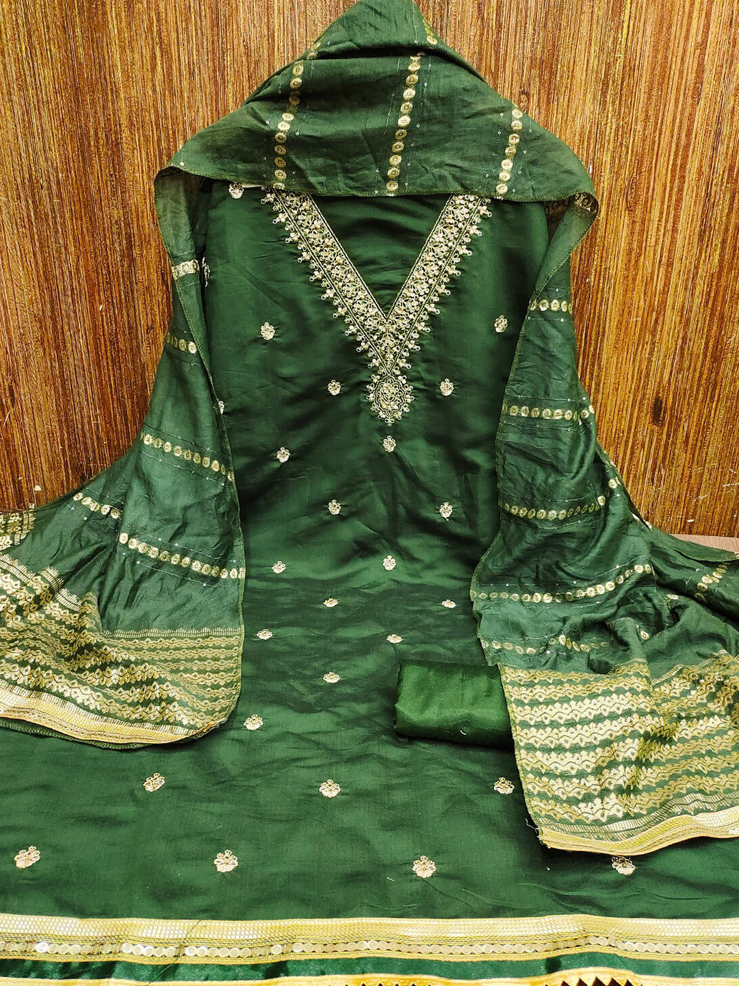 

Leeza Store Embroidered Sequinned Unstitched Dress Material, Green