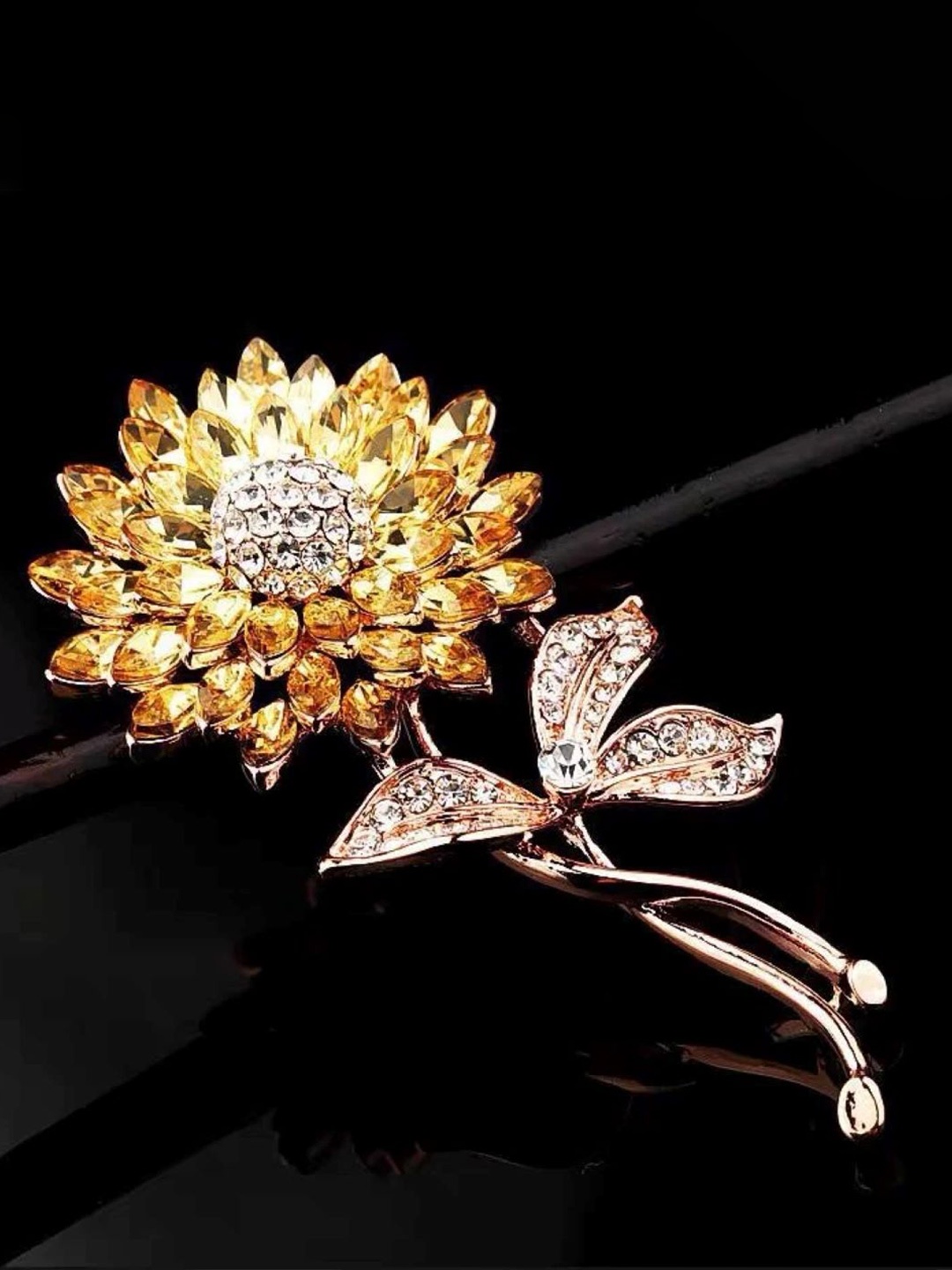

SYGA Women Rhinestone-Studded Pin Brooch, Gold