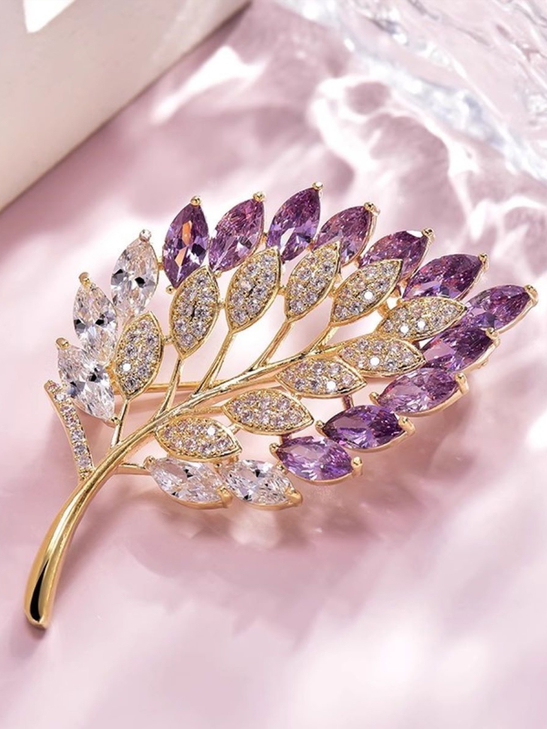 

SYGA Women Crystal Rhinestone Brooch, Gold