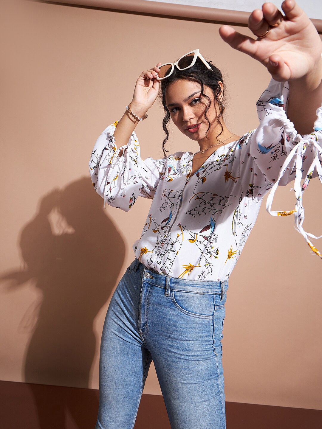

DressBerry Floral Printed V Neck Puff Sleeves Crepe Top, White