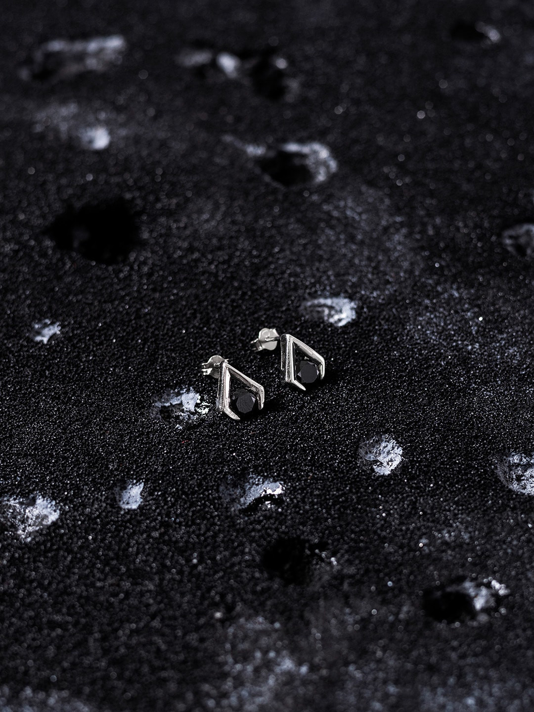 

ZORD Men Rhodium-Plated 92.5 Sterling Silver Contemporary Studs Earrings