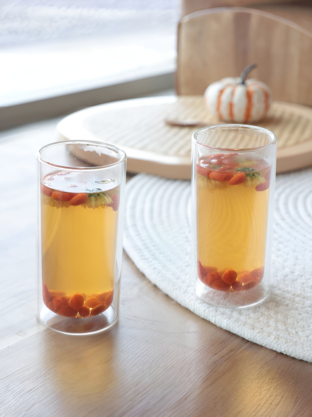

The Better Home Transparent 2 Pieces Double Wall Drinking Glass