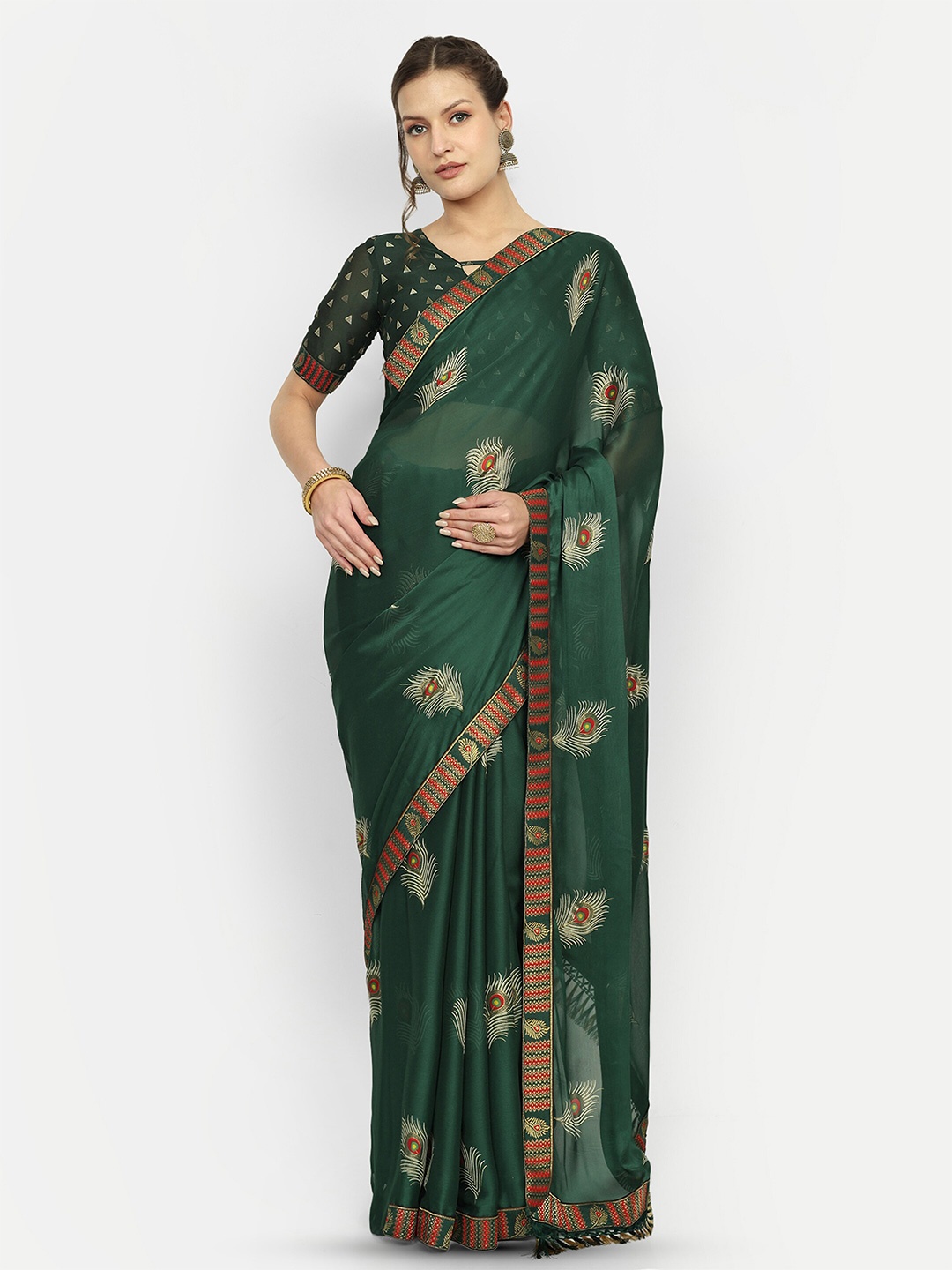 

Aardiva Ethnic Motifs Pure Georgette Saree, Green