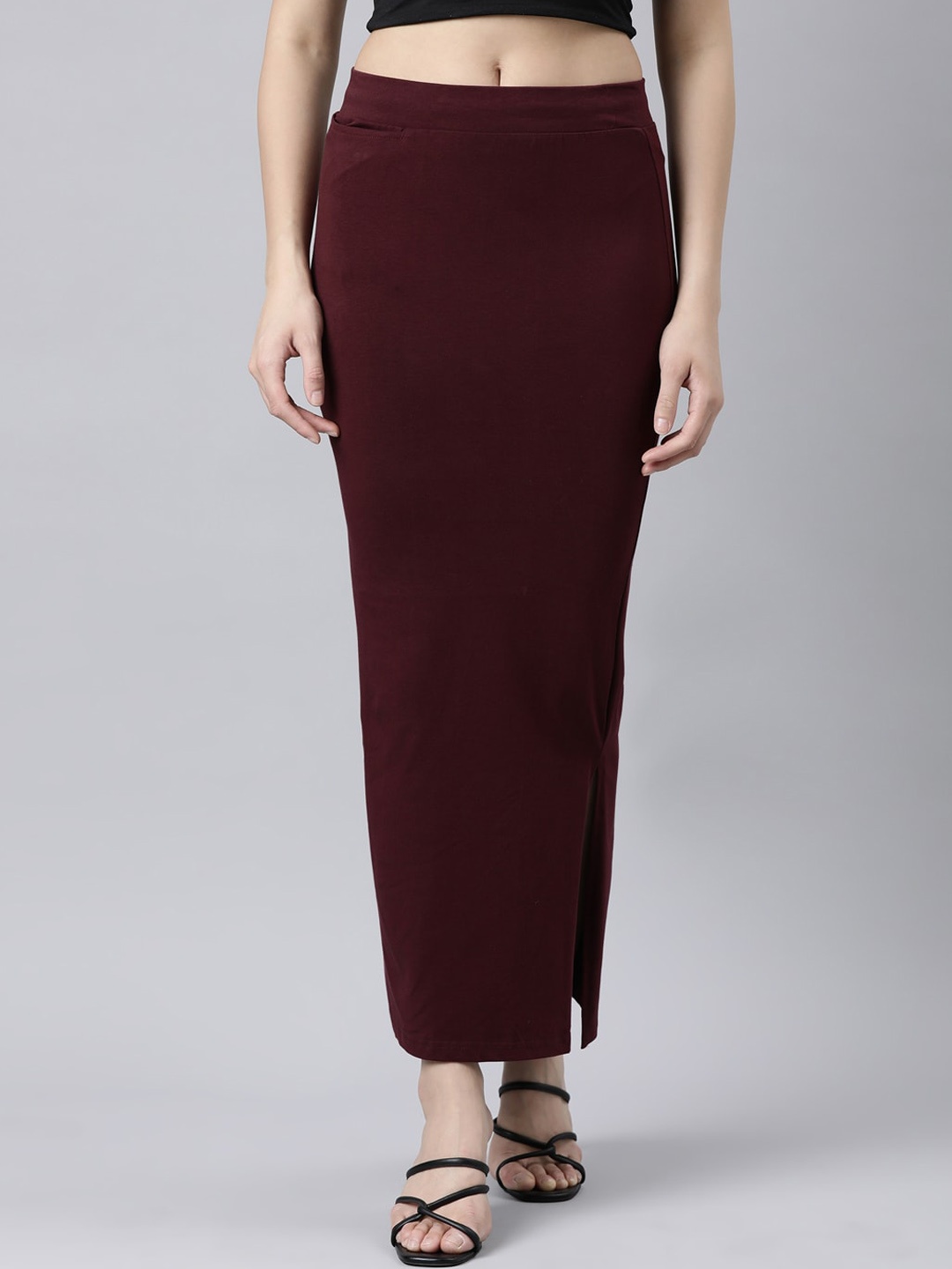 

GOLDSTROMS Stretchable Saree Shapewear, Maroon