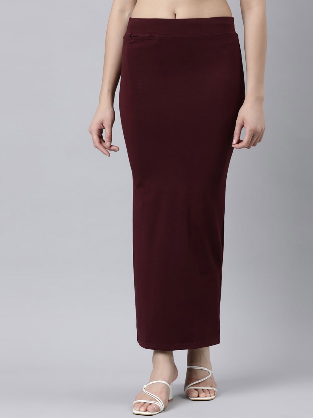 

GOLDSTROMS Stretchable Saree Shapewear, Maroon
