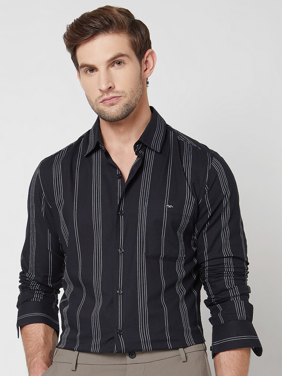 

Mufti Slim Fit Vertical Striped Spread Collar Long Sleeves Cotton Casual Shirt, Black