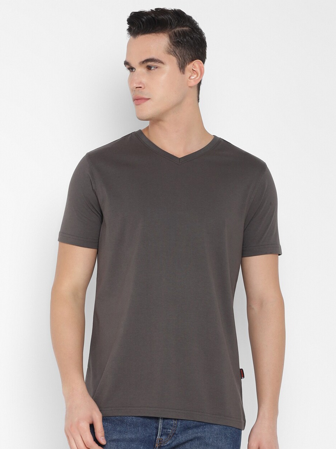

Red Chief V-Neck Short Sleeves Regular T-shirt, Grey