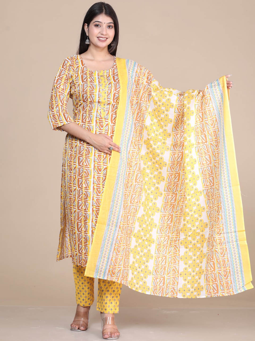 

HERE&NOW Abstract Printed Gotta Patti Kurta with Trousers & Dupatta, Brown
