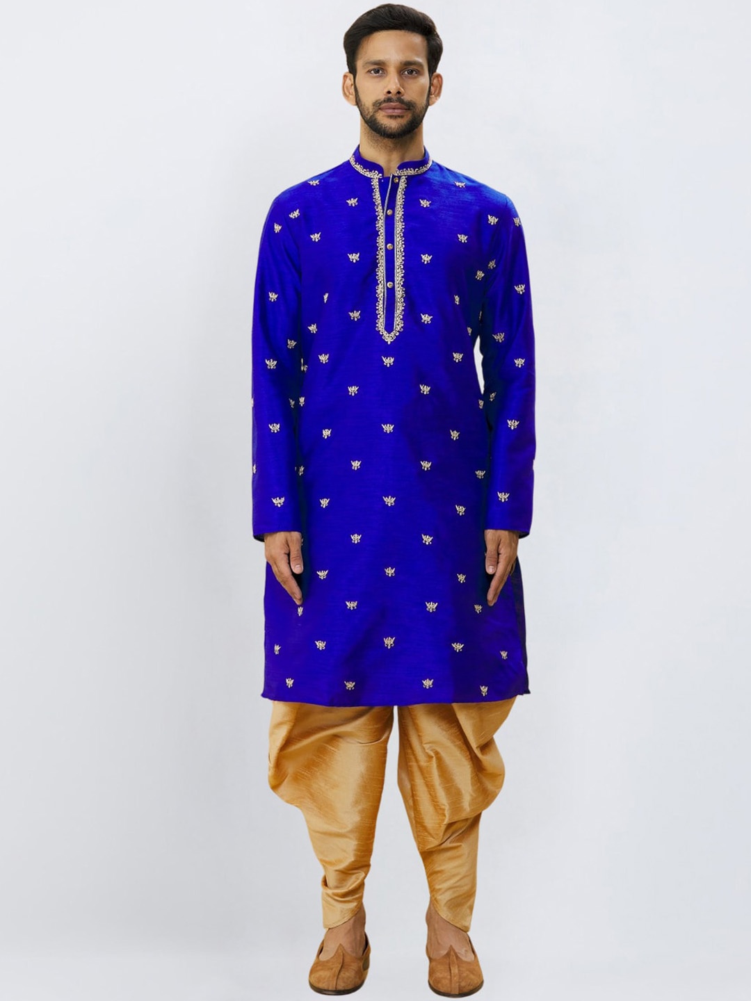

Indian Poshakh Men Ethnic Motifs Embroidered Regular Thread Work Kurta with Dhoti Pants, Navy blue
