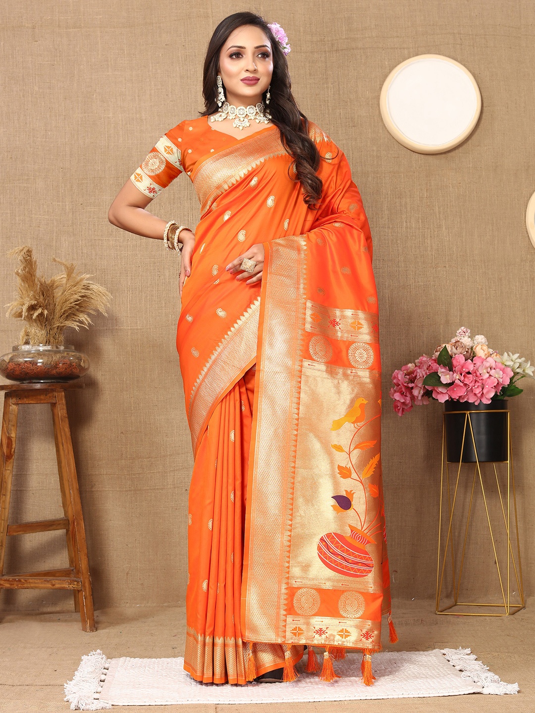 

YAVIRA SILK Ethnic Motifs Woven Design Zari Paithani Saree, Orange