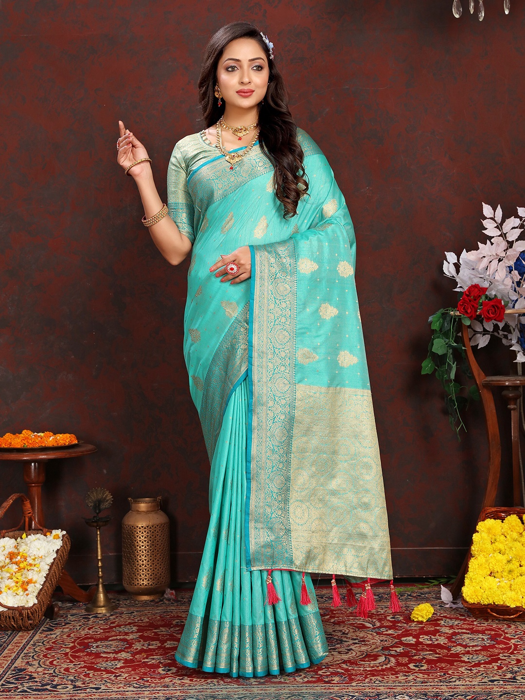 

YAVIRA SILK Ethnic Motifs Woven Design Zari Banarasi Saree, Sea green