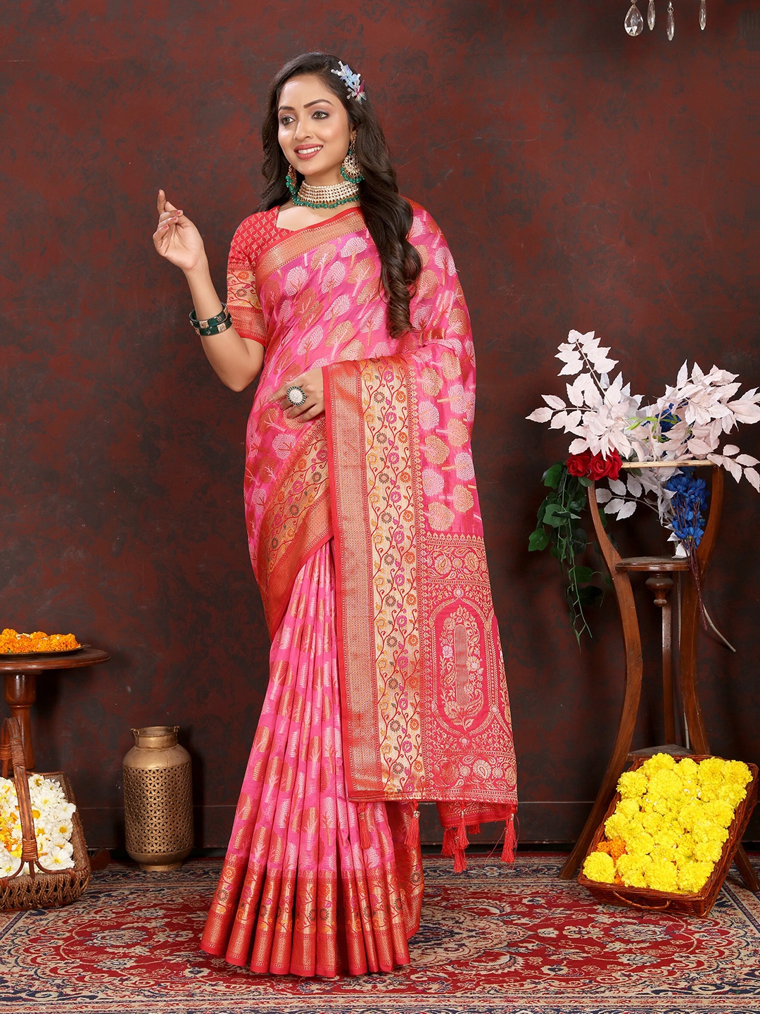 

YAVIRA SILK Ethnic Motifs Woven Design Zari Organza Kota Saree With Tassels, Peach