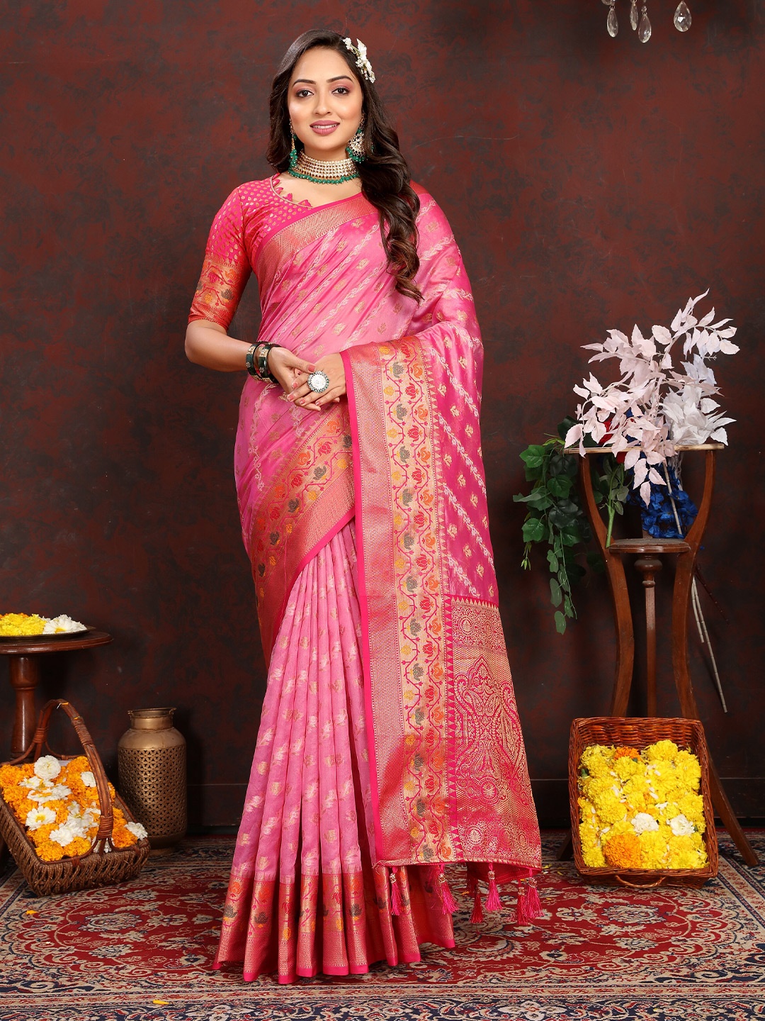 

YAVIRA SILK Ethnic Motifs Woven Design Zari Organza Kota Saree, Pink