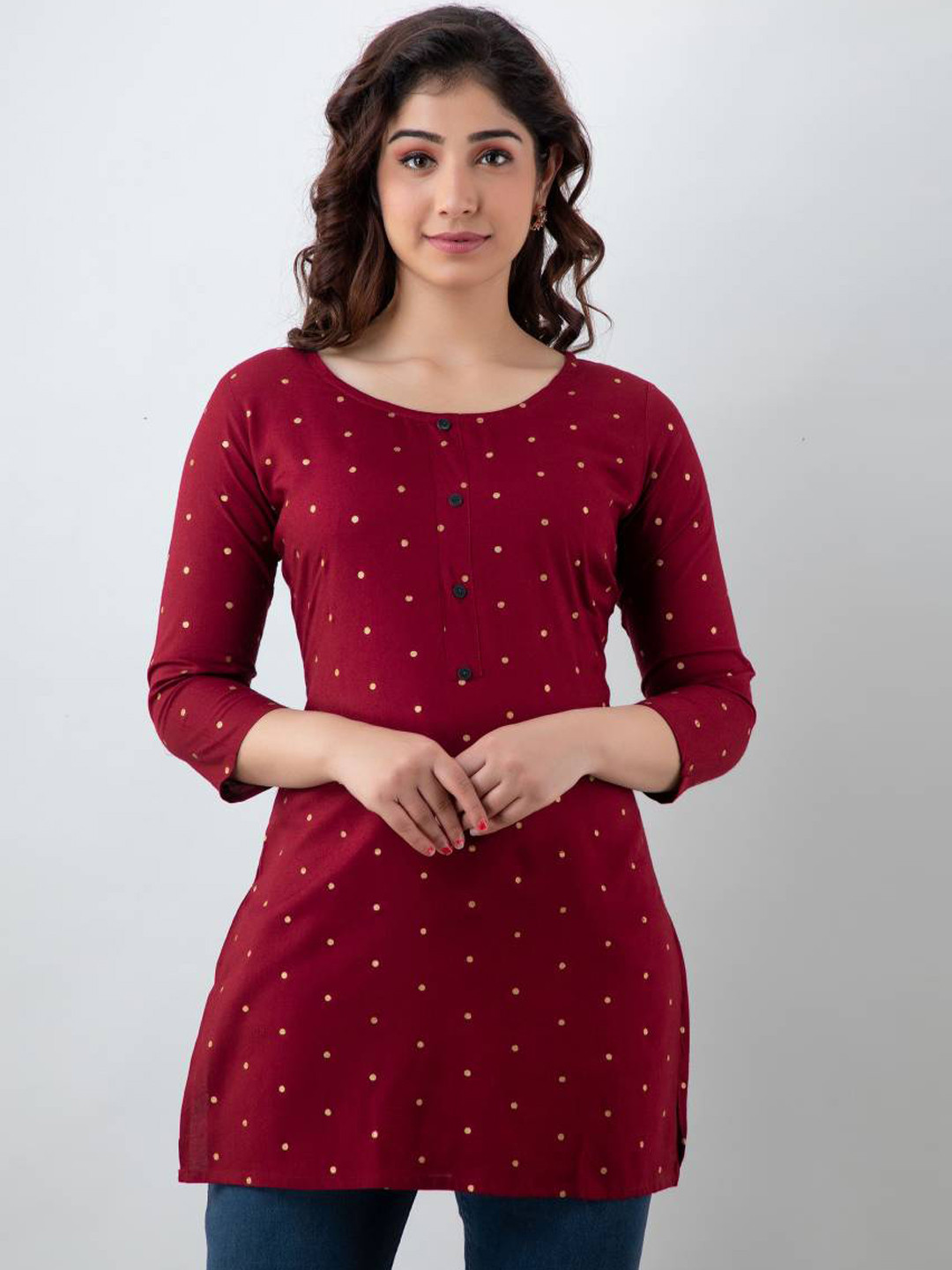 

PARIKSHIT Polka Dot Printed Straight Kurti, Maroon