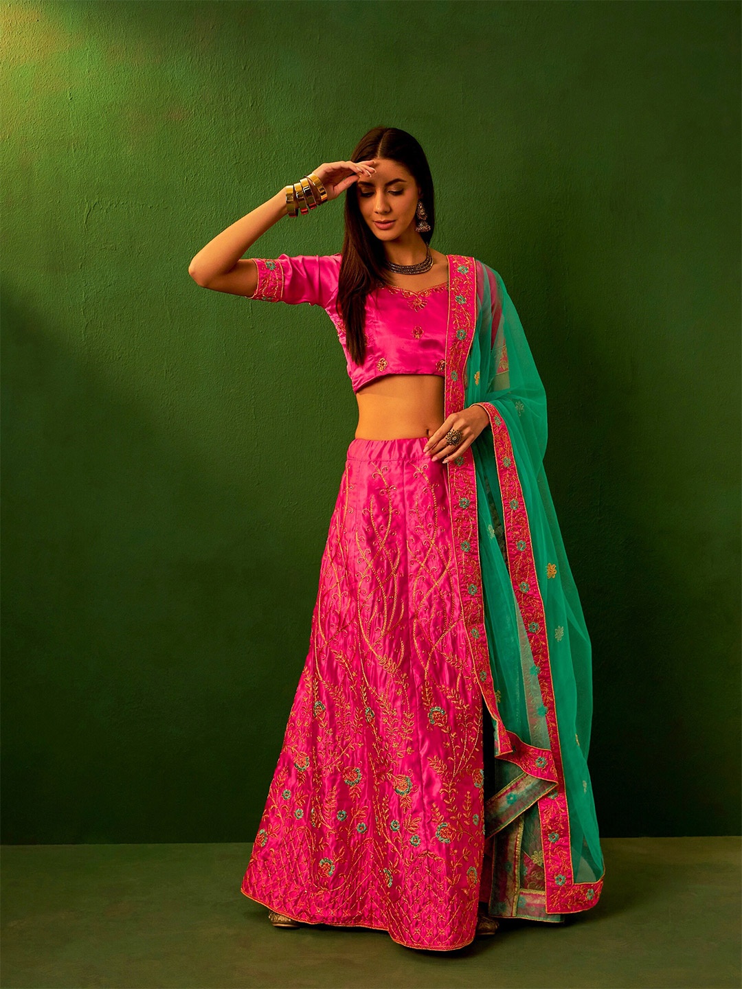 

MANVAA Embellished Semi-Stitched Lehenga & Unstitched Blouse With Dupatta, Pink