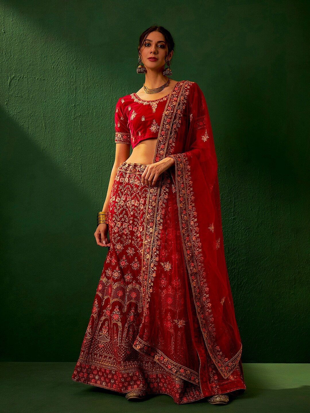 

MANVAA Embellished Thread Work Semi-Stitched Lehenga & Unstitched Blouse With Dupatta, Red