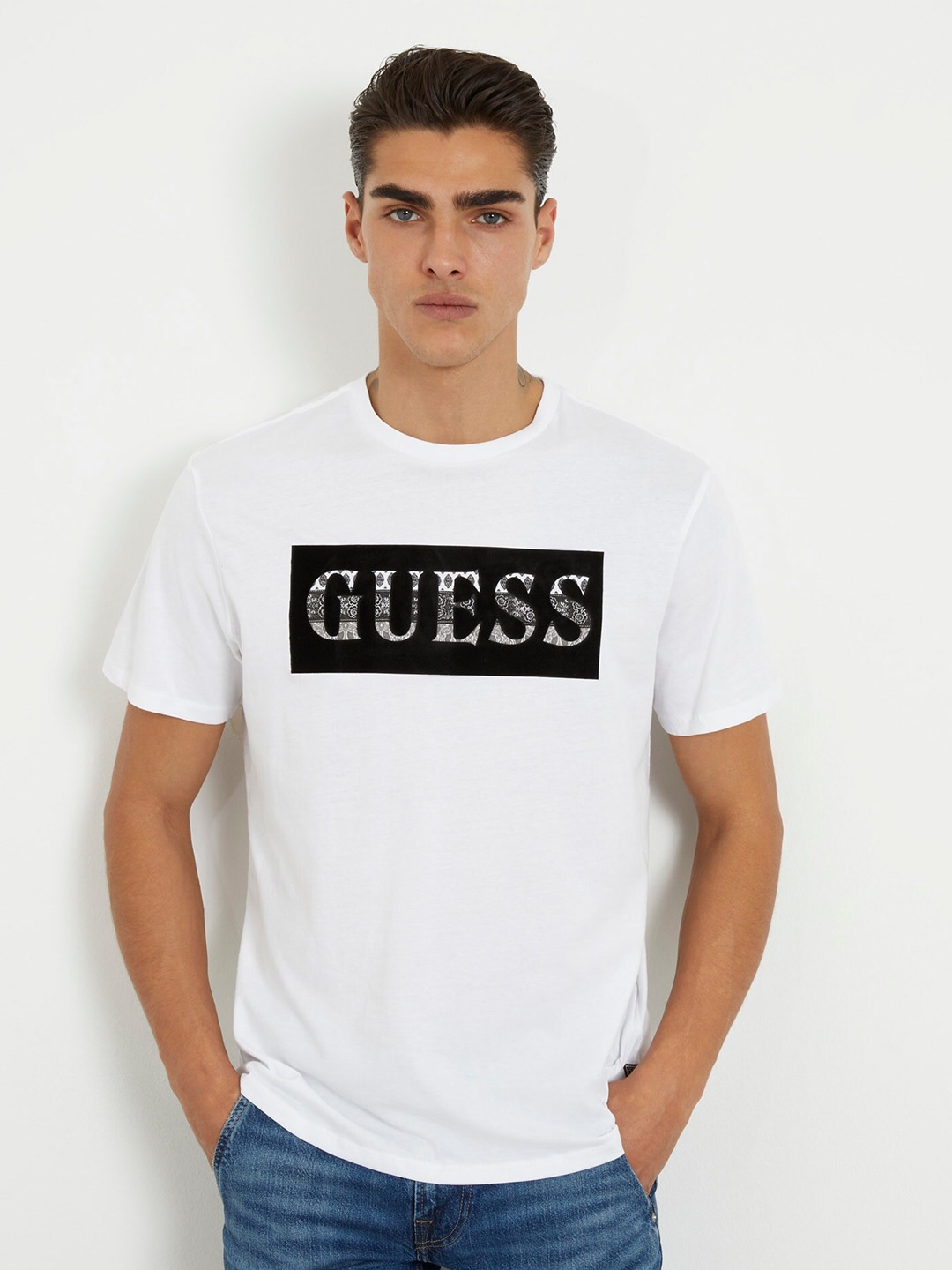 

GUESS Typography Printed Round Neck Short Sleeves Cotton Casual T-shirt, White